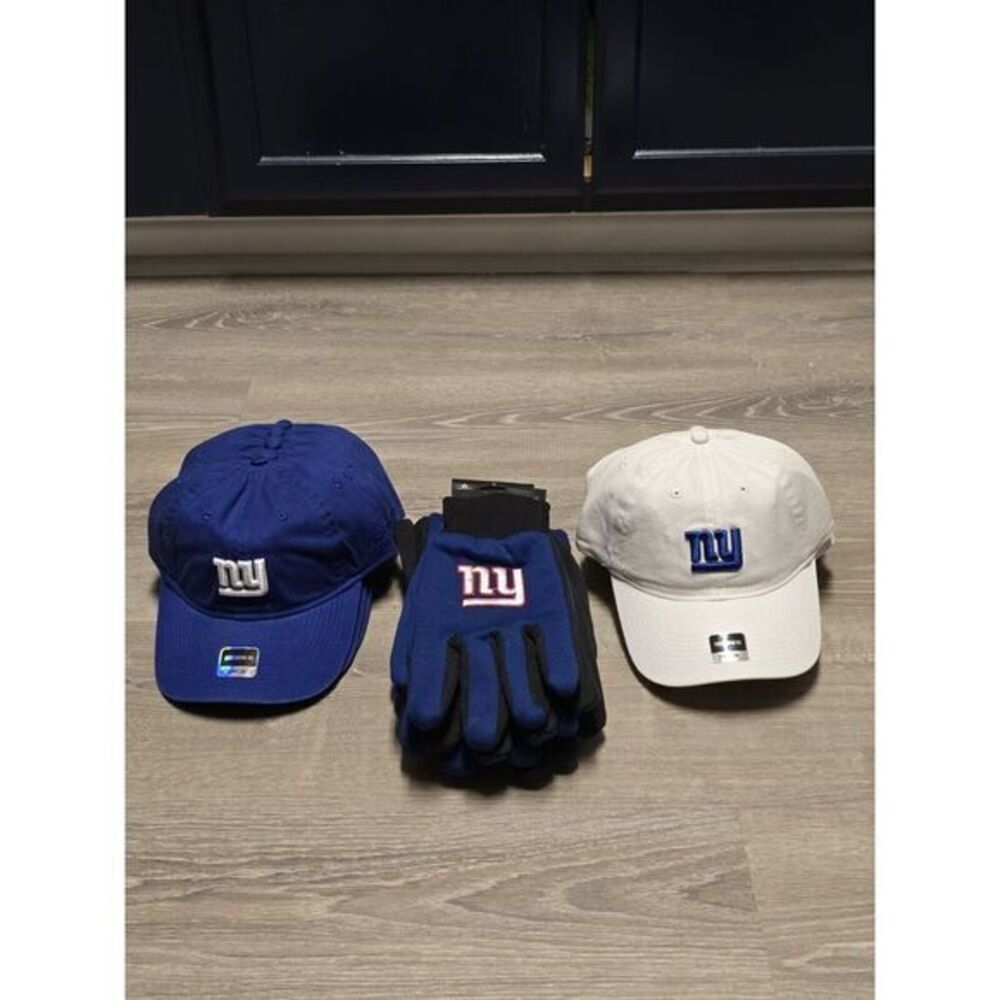 NFL New York 5‎ Pairs Of Giants Utility Gloves & Hats 7 Blue Hats 8 White Hats
